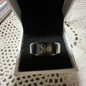 Men’s skeleton ring